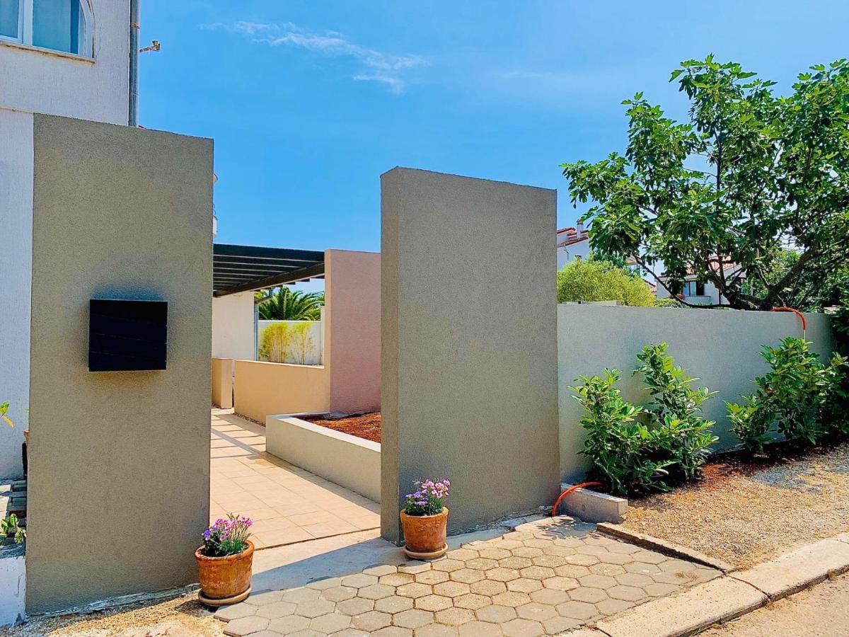 Linc Rooms & Apartments Banjole Εξωτερικό φωτογραφία