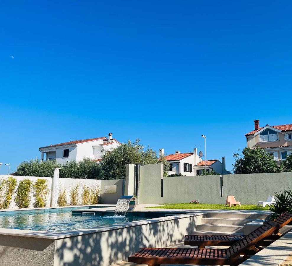 Linc Rooms & Apartments Banjole Εξωτερικό φωτογραφία
